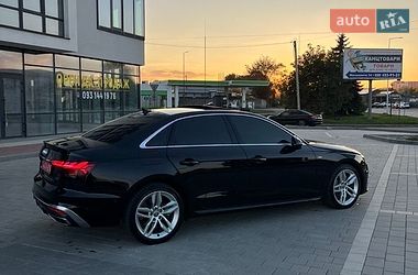 Седан Audi A4 2023 в Івано-Франківську
