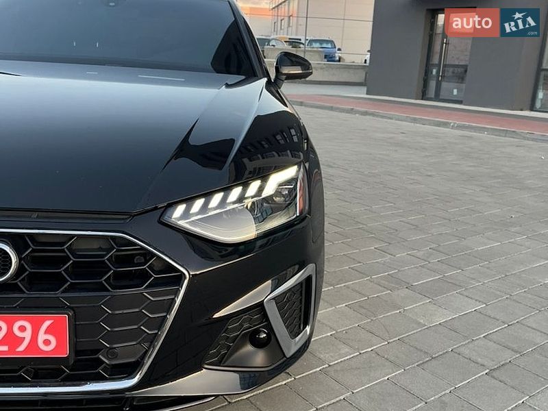 Седан Audi A4 2023 в Івано-Франківську