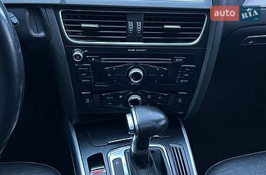Седан Audi A4 2013 в Черкасах