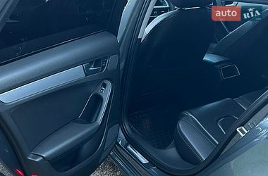 Седан Audi A4 2013 в Черкасах