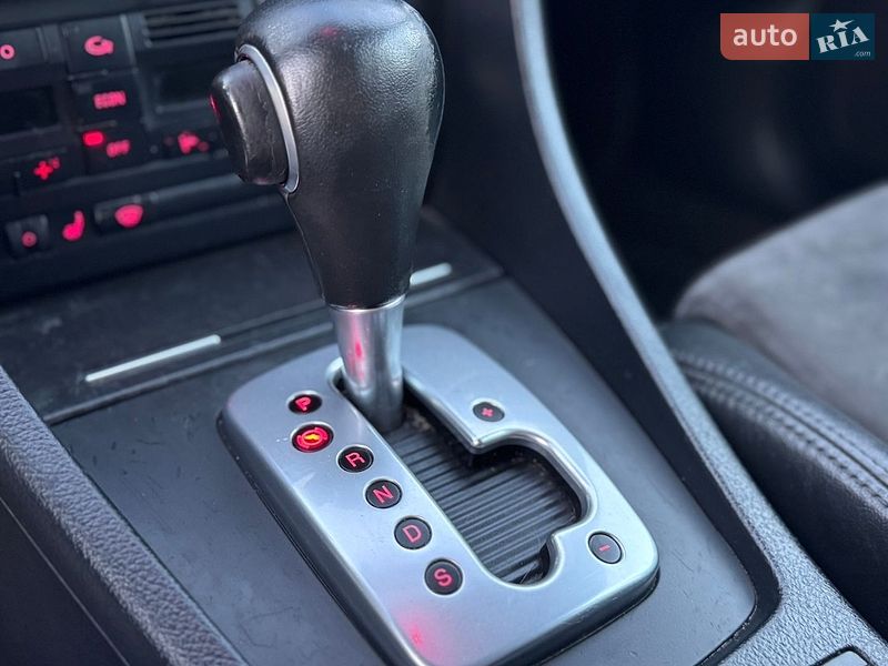 Універсал Audi A4 2004 в Львові