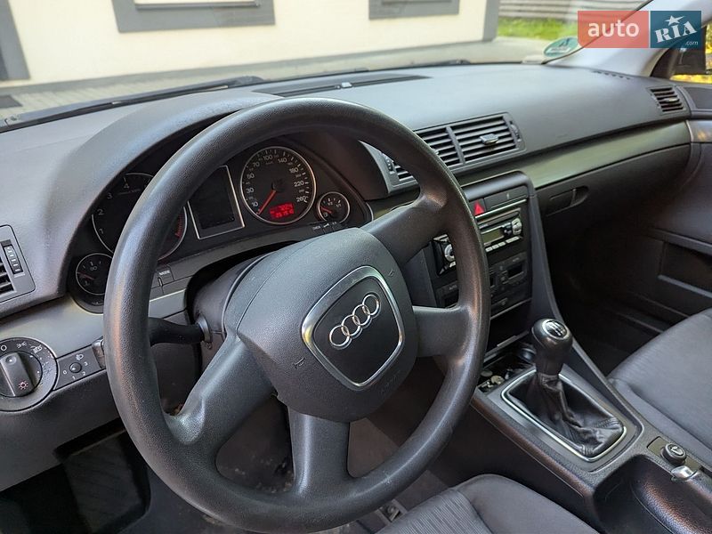 Универсал Audi A4 2005 в Звягеле