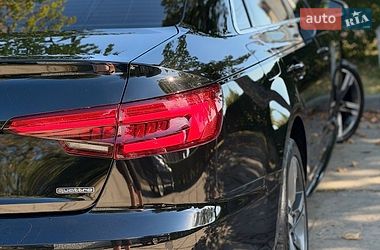 Седан Audi A4 2015 в Стрию