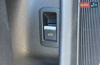 Седан Audi A4 2015 в Стрию