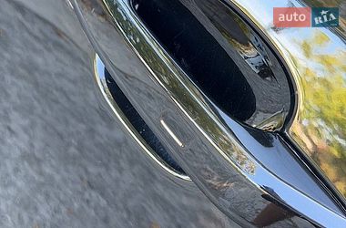 Седан Audi A4 2015 в Стрию