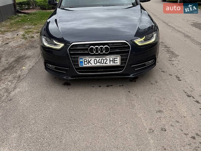 Універсал Audi A4 2012 в Сарнах