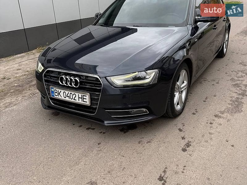 Універсал Audi A4 2012 в Сарнах