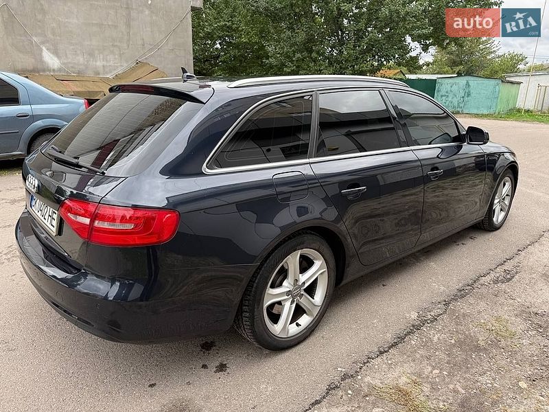 Універсал Audi A4 2012 в Сарнах