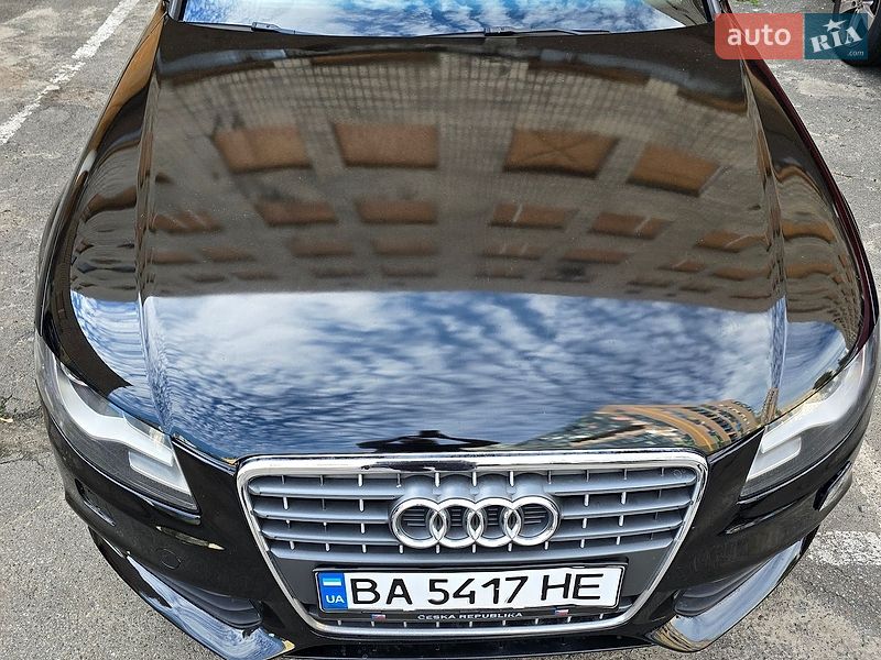 Универсал Audi A4 2011 в Киеве