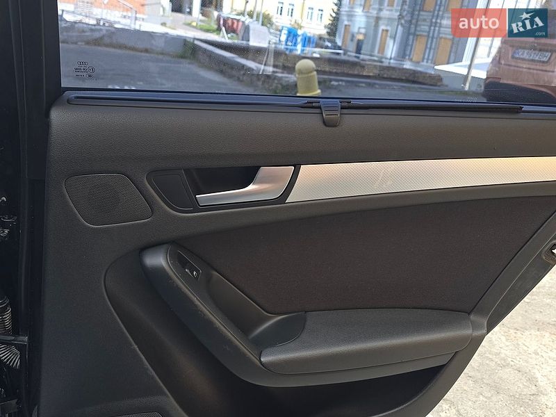 Универсал Audi A4 2011 в Киеве