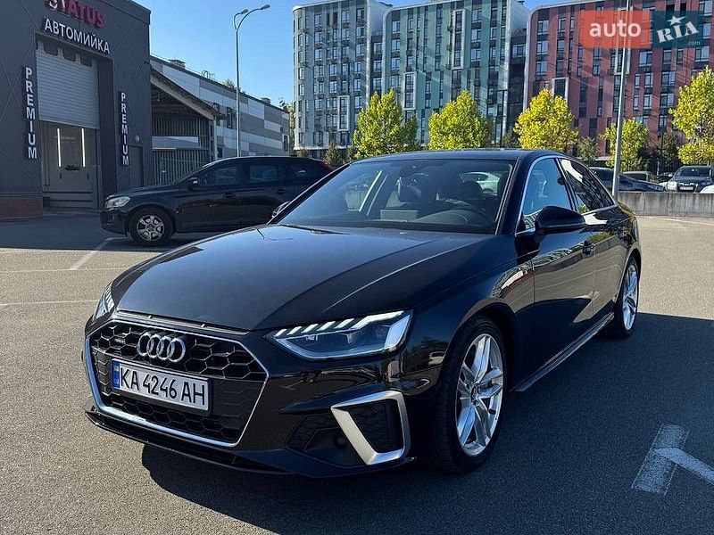 Седан Audi A4 2020 в Киеве