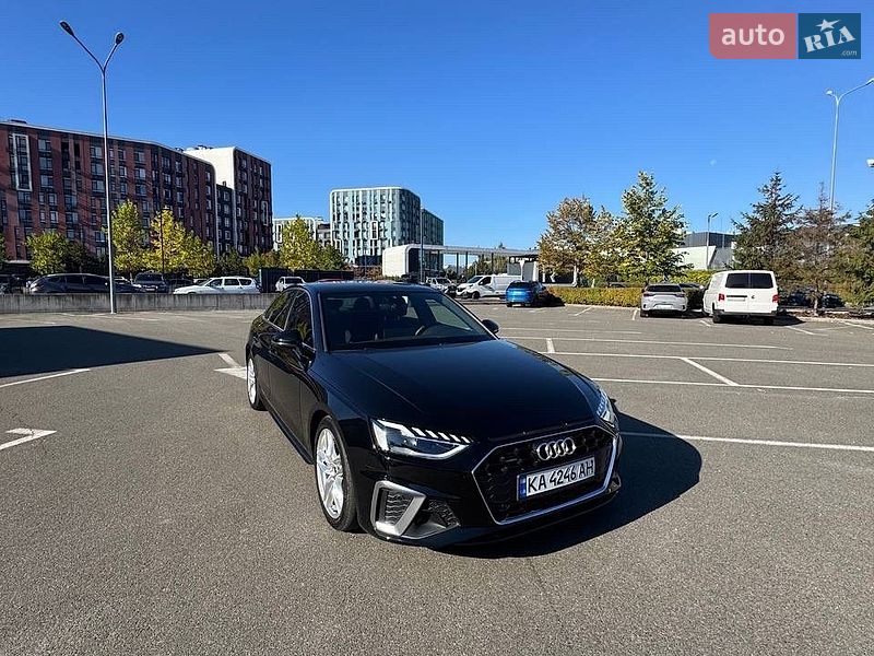 Седан Audi A4 2020 в Киеве