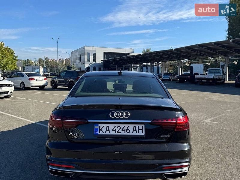 Седан Audi A4 2020 в Киеве