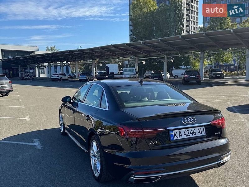 Седан Audi A4 2020 в Киеве