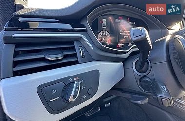 Седан Audi A4 2020 в Киеве