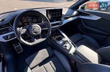 Седан Audi A4 2020 в Киеве