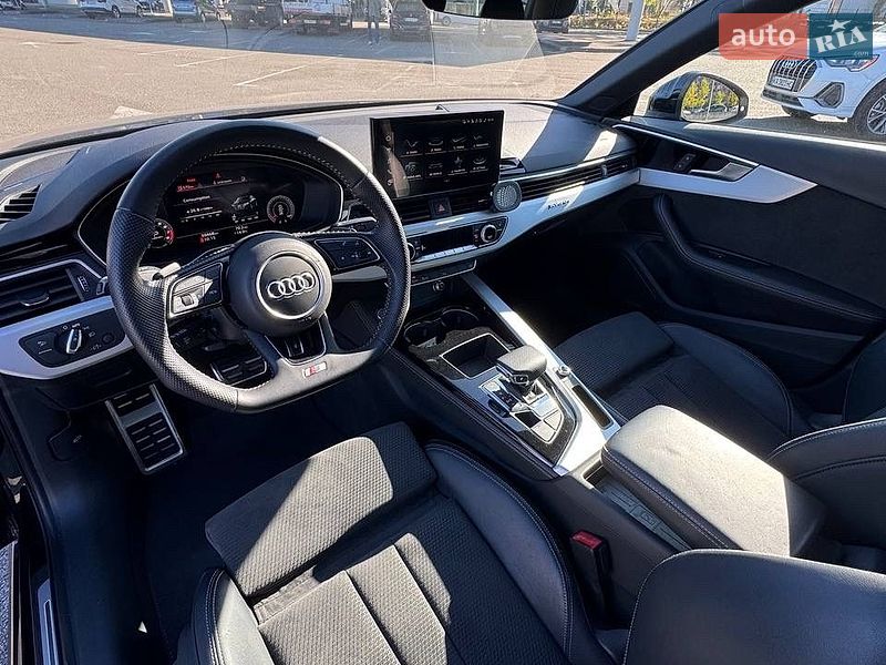 Седан Audi A4 2020 в Киеве