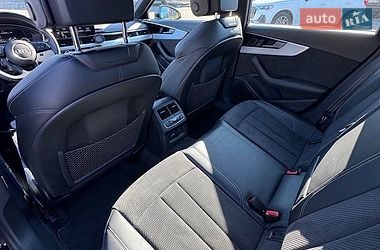 Седан Audi A4 2020 в Киеве