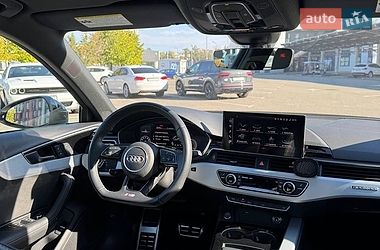 Седан Audi A4 2020 в Киеве