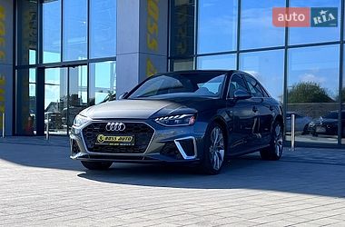 Седан Audi A4 2021 в Львове