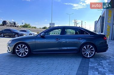 Седан Audi A4 2021 в Львове