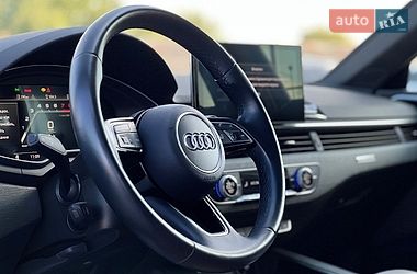 Седан Audi A4 2021 в Львове