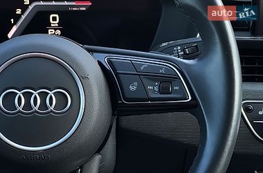 Седан Audi A4 2021 в Львове