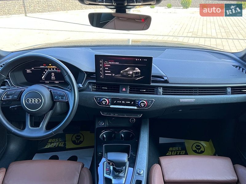 Седан Audi A4 2021 в Львове