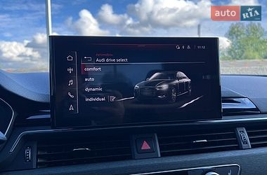 Седан Audi A4 2021 в Львове