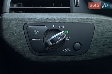 Седан Audi A4 2021 в Львове