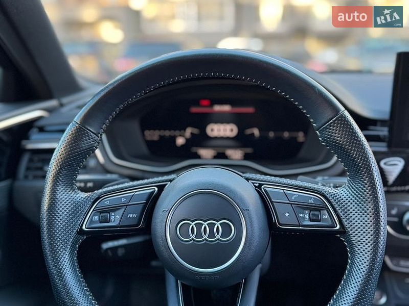 Седан Audi A4 2020 в Киеве