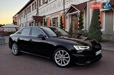 Седан Audi A4 2018 в Стрые