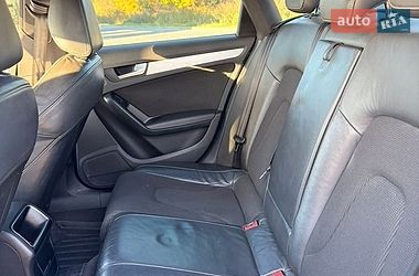 Седан Audi A4 2010 в Львові