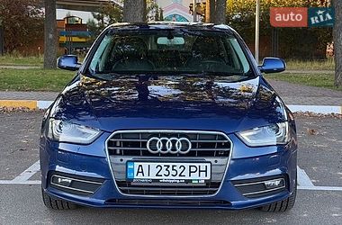 Седан Audi A4 2014 в Києві