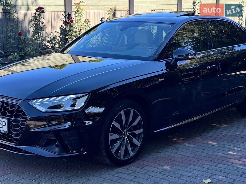 Седан Audi A4 2022 в Вінниці