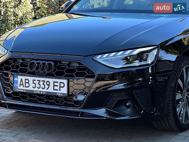 Седан Audi A4 2022 в Вінниці