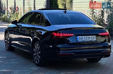 Седан Audi A4 2022 в Вінниці