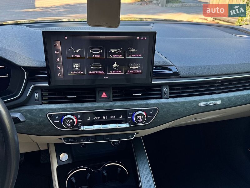 Седан Audi A4 2022 в Вінниці