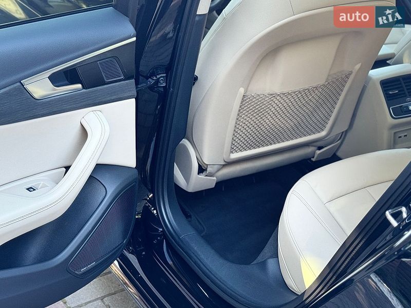 Седан Audi A4 2022 в Вінниці