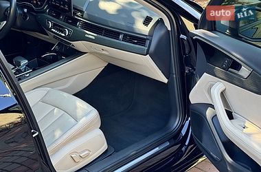 Седан Audi A4 2022 в Вінниці