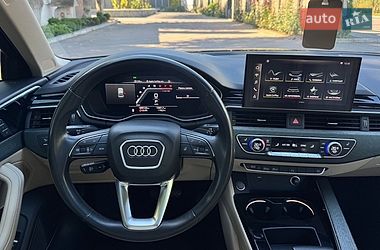 Седан Audi A4 2022 в Вінниці
