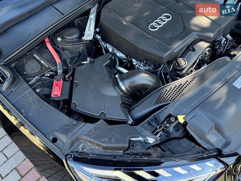 Седан Audi A4 2022 в Вінниці