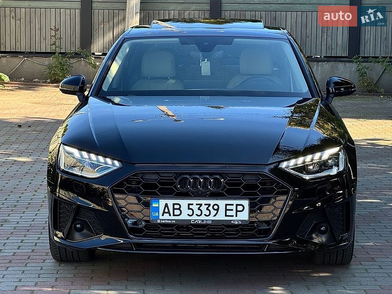 Седан Audi A4 2022 в Вінниці