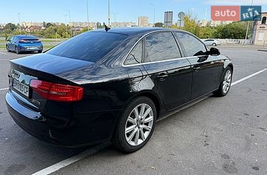 Седан Audi A4 2014 в Виннице