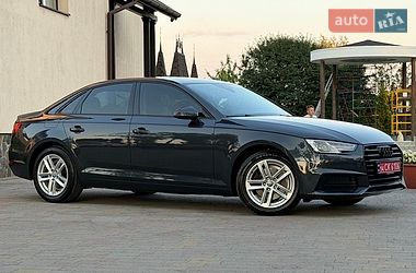 Седан Audi A4 2017 в Стрию