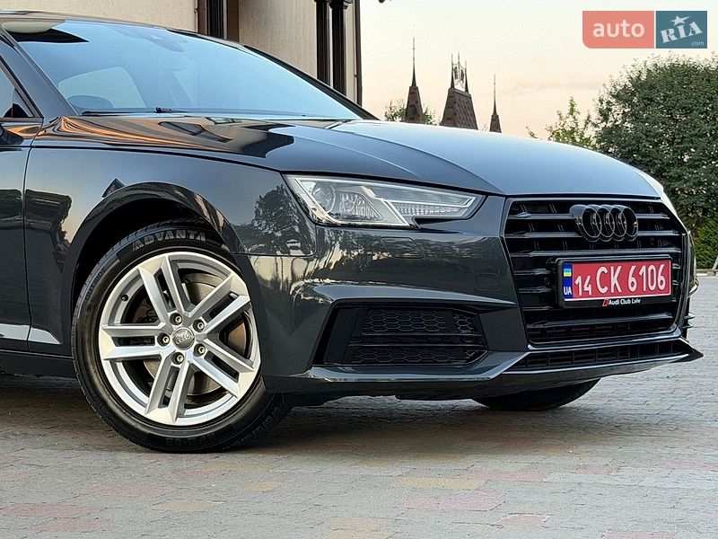 Седан Audi A4 2017 в Стрию