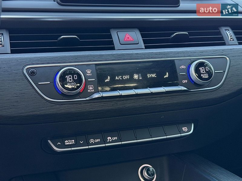 Седан Audi A4 2017 в Стрию