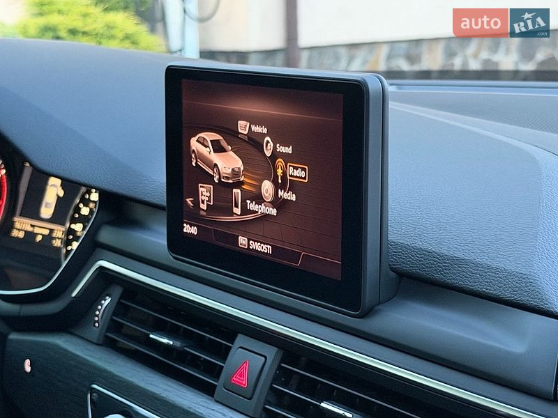 Седан Audi A4 2017 в Стрию
