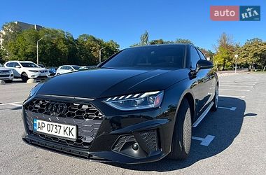 Седан Audi A4 2023 в Дніпрі