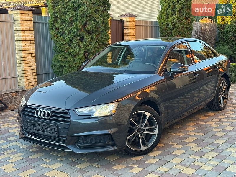 Седан Audi A4 2019 в Вінниці